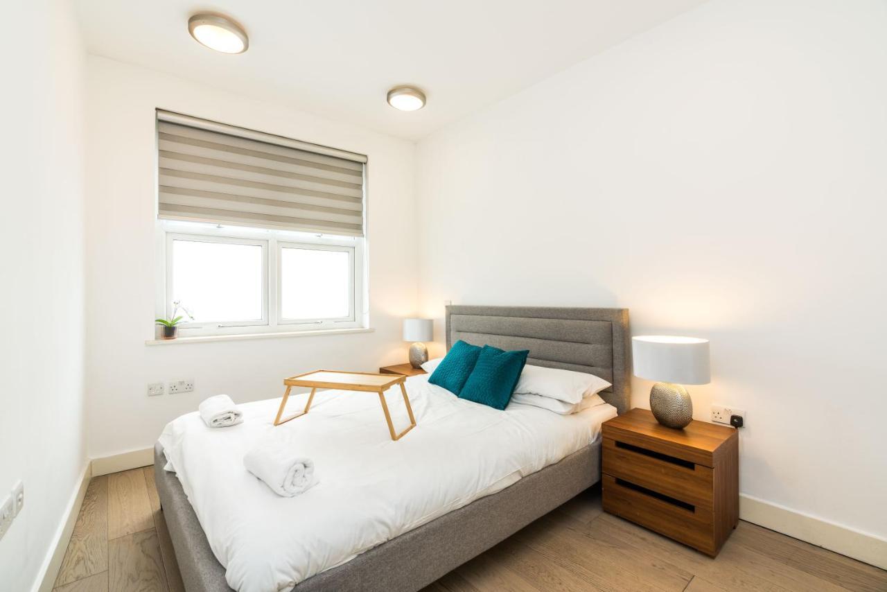 Spacious 2 Bedroom / Earls Court / Kensington 런던 외부 사진